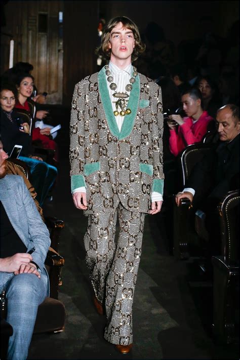 gucci men's fashion show 2019|gucci ancora fashion show.